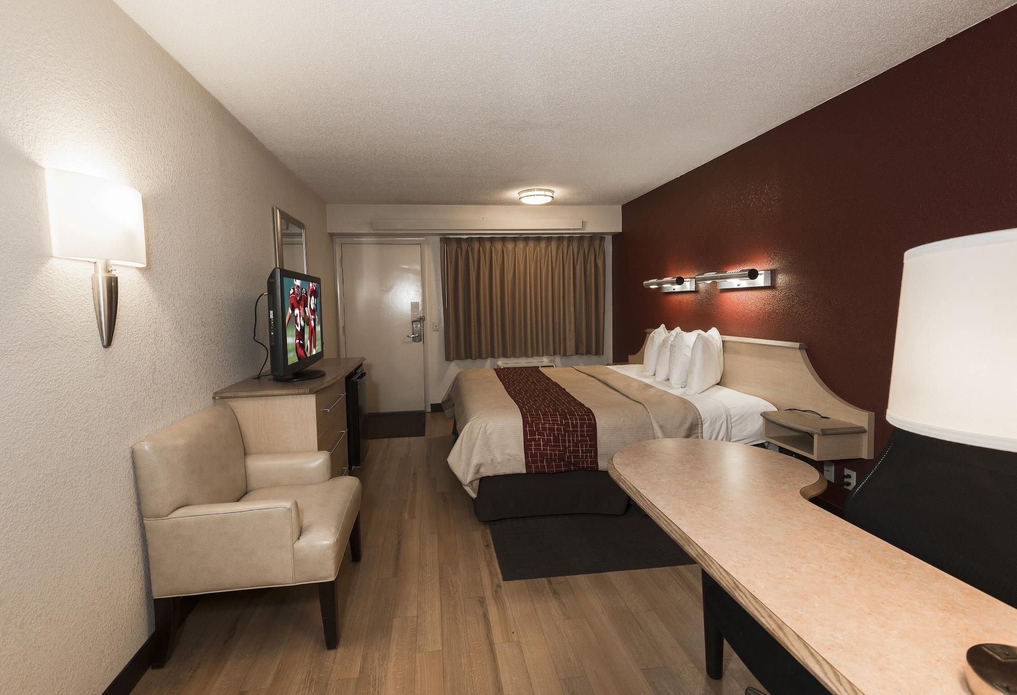 Red Roof Inn Dayton North Airport Εξωτερικό φωτογραφία
